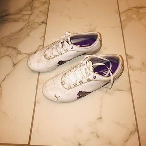Puma white leather sneakers shoes 8.5